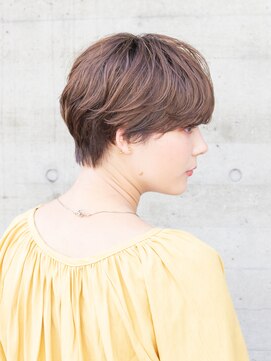 メイクス 表参道(MAKE'S omotesando) 小顔に見せるワンサイドショート