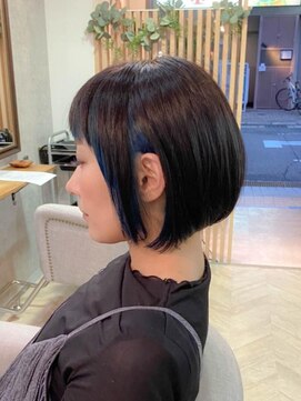 ユッカ エコル 塚口(YUCCA ekolu) ekolu/塚口/コンパクトショート/チラ見せカラー/ネイビーブルー