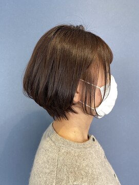 スナオ(sunao) 大人女性のくびれショートボブ