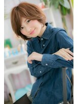 ヘアアンドビューティー ミック(Hair & Beauty miq)&nbsp;ヘーゼルベージュ斜めバングくせ毛風マッシュボブc1