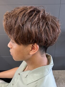 ニアウ 伊勢崎連取店(Niau) メンズマッシュパーマツイストスパイラルパーマ波巻きパーマ