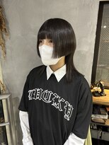 リュッカ(Lyuck)&nbsp;【MANA】ウルフ/個性派/派手髪/黒髪/レイヤーカット