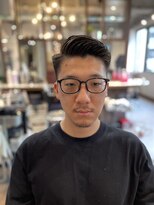 リバレッジ 広尾(Leverage) 大人海外メンズ七三分けサイドパートフェードカット:Yuki Onoue