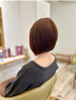 ロア(LOA)&nbsp;前下がりボブ