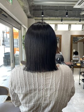 アドア 横浜(ADORE) 【ADORE横浜】切りっぱなし×伸ばしかけボブ
