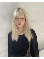 スノッブサンク(Snob ciNQ)&nbsp;レイヤーカット/ホワイトカラー/ワイドバング/20代