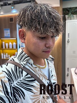 ルースト 渋谷店(ROOST) スペインカール