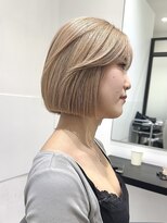 ヴィヴィー 福岡天神店(VIVIE)&nbsp;顔周りのあるタッセルボブ