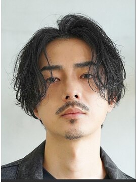 フィフス トウキョウ (fifth TOKYO) 渋谷フェザーパーマニュアンスパーマメンズカットセンターパート