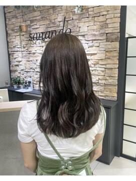 ケンジサナンド(KENJE Sanando) 透明感たっぷりオリーブブラウン