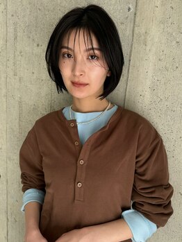 サーリー(SURLY)の写真/【カット+カラー+クイックトリートメント￥11000～】1mmも妥協しない骨格を見極めた似合わせショートヘア*