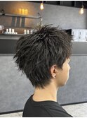 刈り上げ無しスパイキーショート