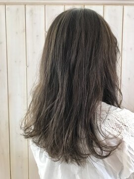 ネオリーブシェリエ 浅草店(Neolive cherie) モノトーン