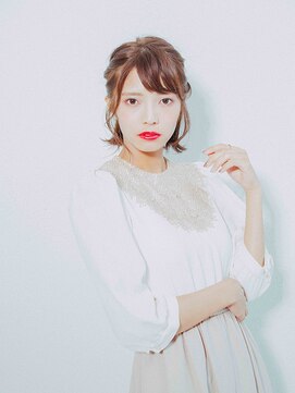 フローラビューティーヘアー(Flora Beauty Hair) ピン留めアレンジ/20代/30代/40代/50代/岡山/表町