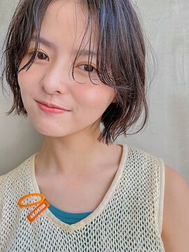 フィルムス 新宿(FILMS) デザインカラー/レイヤーカット/オリーブベージュ/ウェットヘア