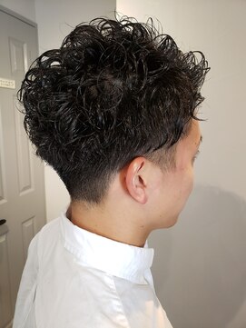 ヘア ケア ディエイチケー(HAIR CARE DHK) 大人男子ツーブロックパーマ