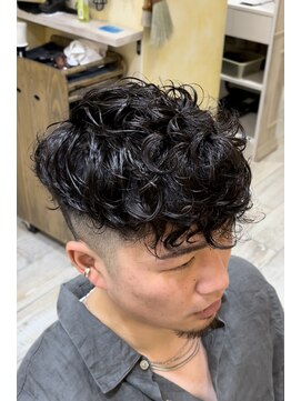 グルーマーズトウキョウ(GROOMER/S TOKYO) スペインカール【韓国マッシュ　ツイストスパイラル】