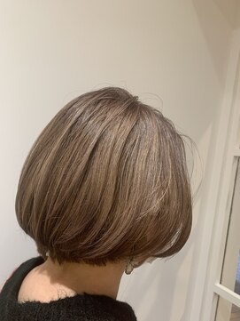 ヘアブランコブランコ 横浜(hair blanco_blanco) 似合わせカット/くびれヘア/デザインカラー/艶ボルドー[横浜駅]