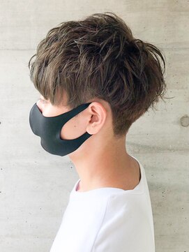 ビューティーデザイン ルクソー(LUXUEUX) 無造作マッシュメンズショート☆マットカラーデジタルパーマ