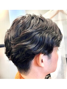 ナンバー アリア 三軒茶屋(N° aria) 《三軒茶屋 Aria》爽やかこなれ感◎メンズウェーブパーマ