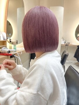 ヒビヲ(HIBIO) ショートボブ切りっぱなしボブタッセルボブ長めボブダブルカラー