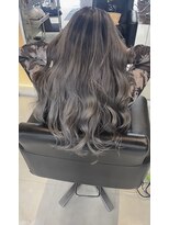 シャンプーボーイエイムス(SHAMPOO BOY aims) バレイヤージュ/ハイライト