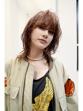 ラック 表参道(LUCK) グランジレイヤー/くすみベージュ/レイヤーカット/表参道/20代