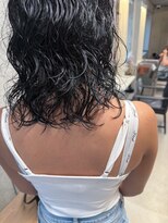 エウペ 渋谷(WEUPE)&nbsp;斜めバング/グレージュカラー/デザインカラー/シルキーベージュ