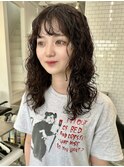 セミロング×スパイラルパーマ