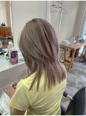 ブリーチカラー＋レイヤーカット