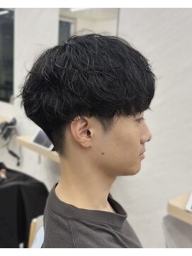 ウキ(uki) 波巻きパーマ