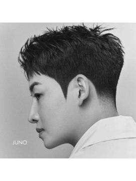 ジュノヘアージャパン 表参道(JUNO HAIR JAPAN) 韓国ヘア マレット デザインカラー センターパート フェザーUP