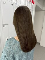 イロウ 山口どうもん店(IROW)&nbsp;ダブルカラー/ミディアムレイヤー/グレージュ/ブリーチなし