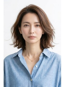 エマ(emma) シンプルで美しい大人のためのミディヘア