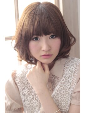 エイミーバイアフロート(amie  by afloat) 無造作ハネ感のミックスボブ