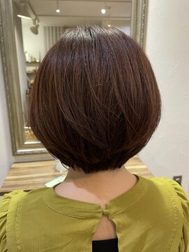 アンテシニヨン(Un the Shiniyon) 丸みショートボブ
