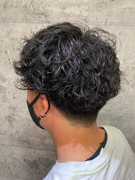 ビーエル ブロッサム 鶴ヶ島店(BL Blossom) ゆるめ　波巻きパーマ　メンズ