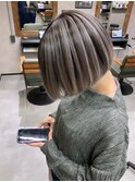 バレイヤージュ、ハイライト、グレージュカラーショコラアッシュ