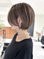 ジルブラン(JIL BLAN) ハイライトバレイヤージュダブルカラーショートカット30代40代