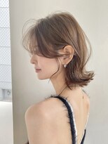 イヴォークトーキョーオーサカ(EVOKE TOKYO osaka)&nbsp;レイヤー ボブ コテ巻き 顔周りカット 似合わせ ベージュカラー