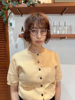 マンツーマン施術でカウンセリングから仕上げまでこだわります。一人一人に合わせた施術でなりたいを叶える