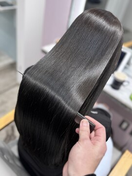 エミリー(Emily) ケラチントリートメントの仕上がり