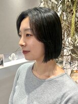 ログ(log)&nbsp;韓国風　髪質改善カラー　顔まわり　レイヤー　ミディアム　艶髪