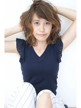 フーガ ニューヨーク 赤坂店(WHO-GA N.Y.) ナチュラルウェーブスタイル 【赤坂 akasaka WHO-GA】