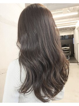 フォンズ(FONS) オリージュ ベージュカラー 大人ロングウェーブ巻き 20代 30代