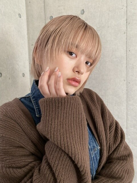 face layar×pale beige...