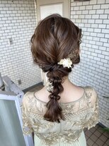編みおろし　ヘアセット　お呼ばれヘア　結婚式ヘア