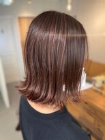 コエ 元町 石川町 (Koe.) スモーキーピンク/ハイライト/艶髪/外ハネ[元町/石川町]
