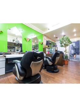 気軽に通えるお手頃価格と丁寧なカウンセリングで“なりたい”と“笑顔”を叶える！アットホームな空間が◎