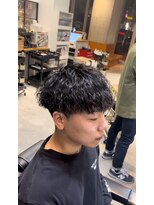 クオンヒール 堺筋本町店(QUON HEAL) 黒髪×ツイストスパイラルパーマ